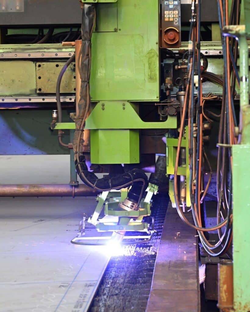 steel cutting of the world’s first ocean-going ammonia dual-fueled ship